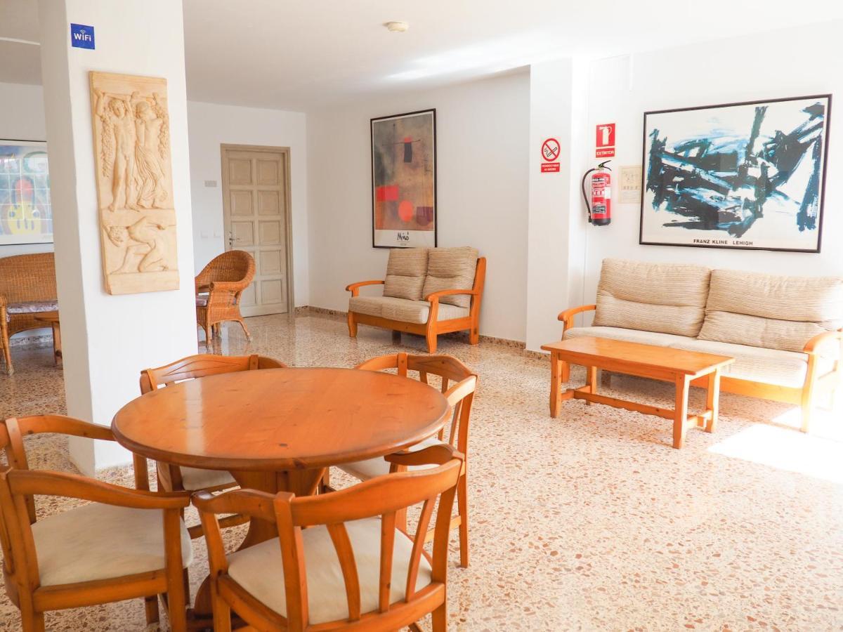 Apartamentos Cala Llonga Cala Llonga  Exterior foto