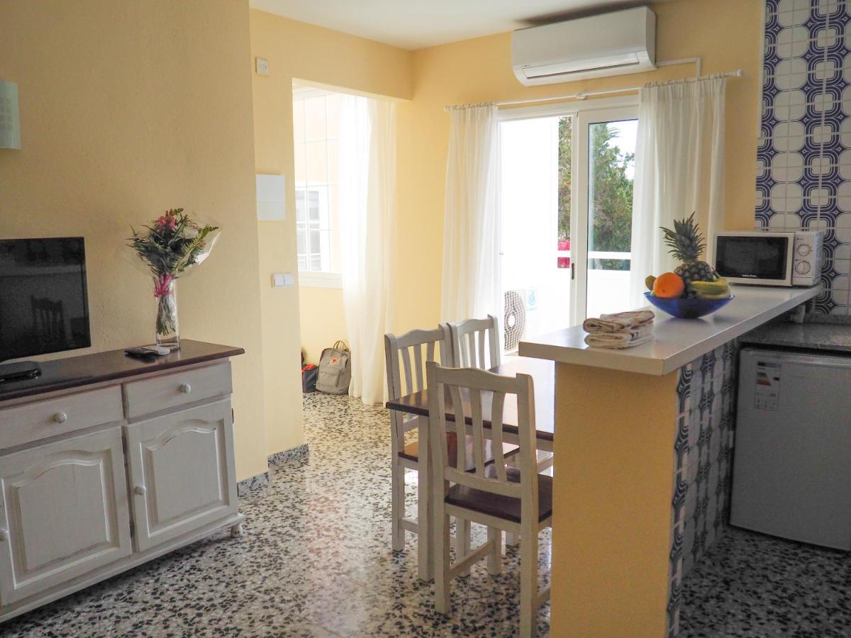 Apartamentos Cala Llonga Cala Llonga  Exterior foto