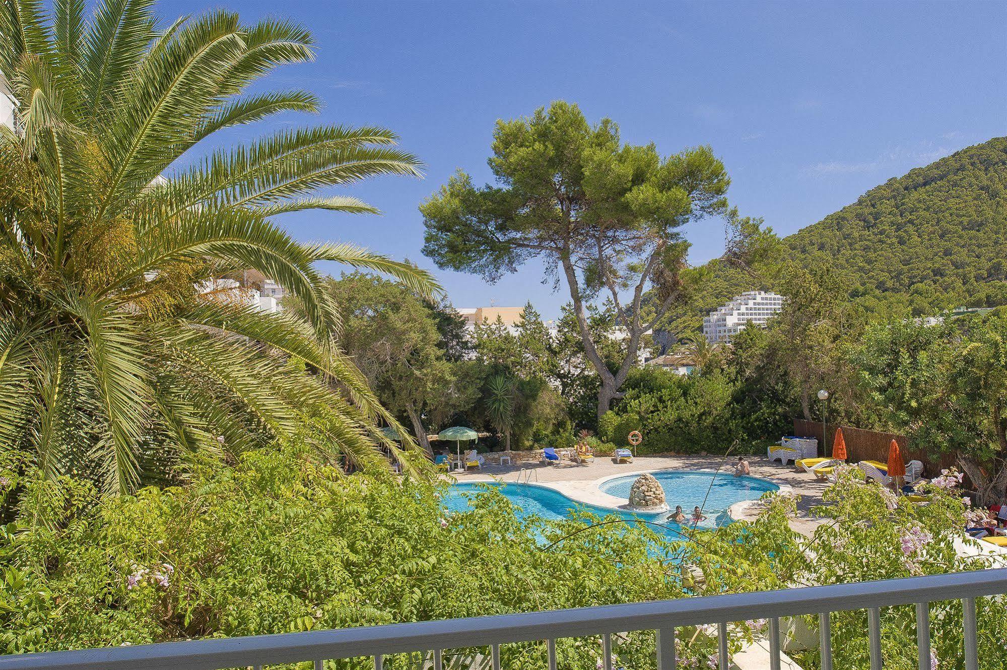 Apartamentos Cala Llonga Cala Llonga  Exterior foto