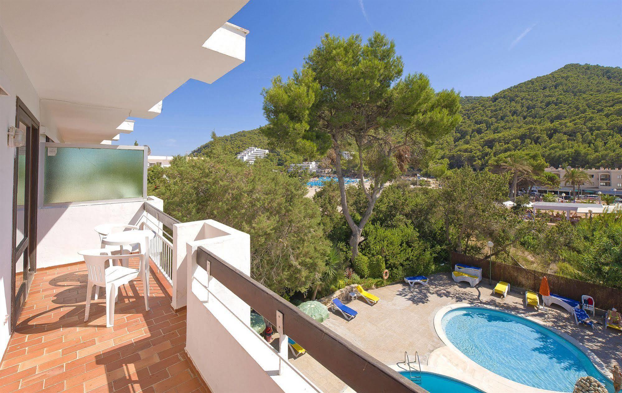 Apartamentos Cala Llonga Cala Llonga  Exterior foto
