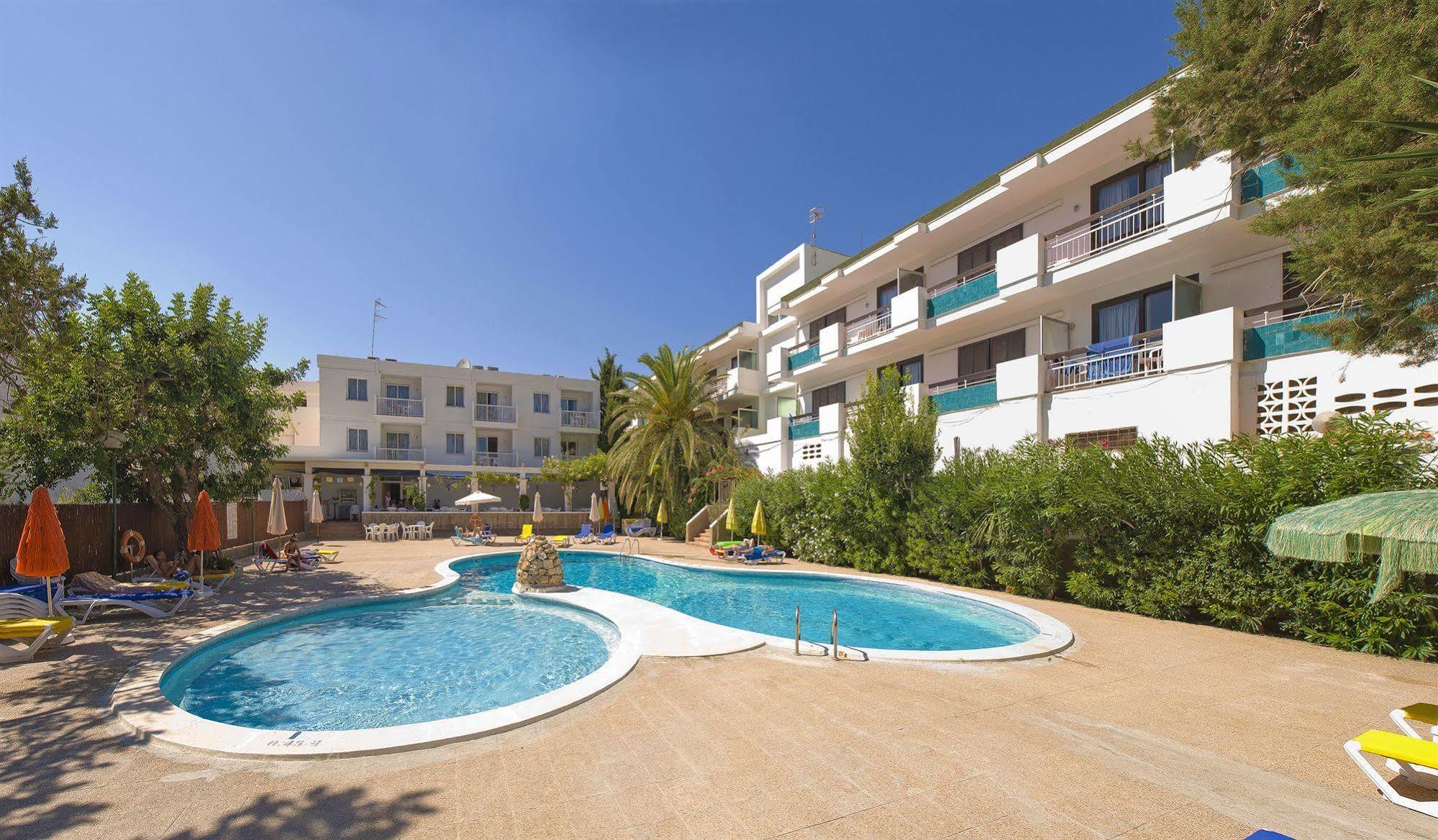 Apartamentos Cala Llonga Cala Llonga  Exterior foto