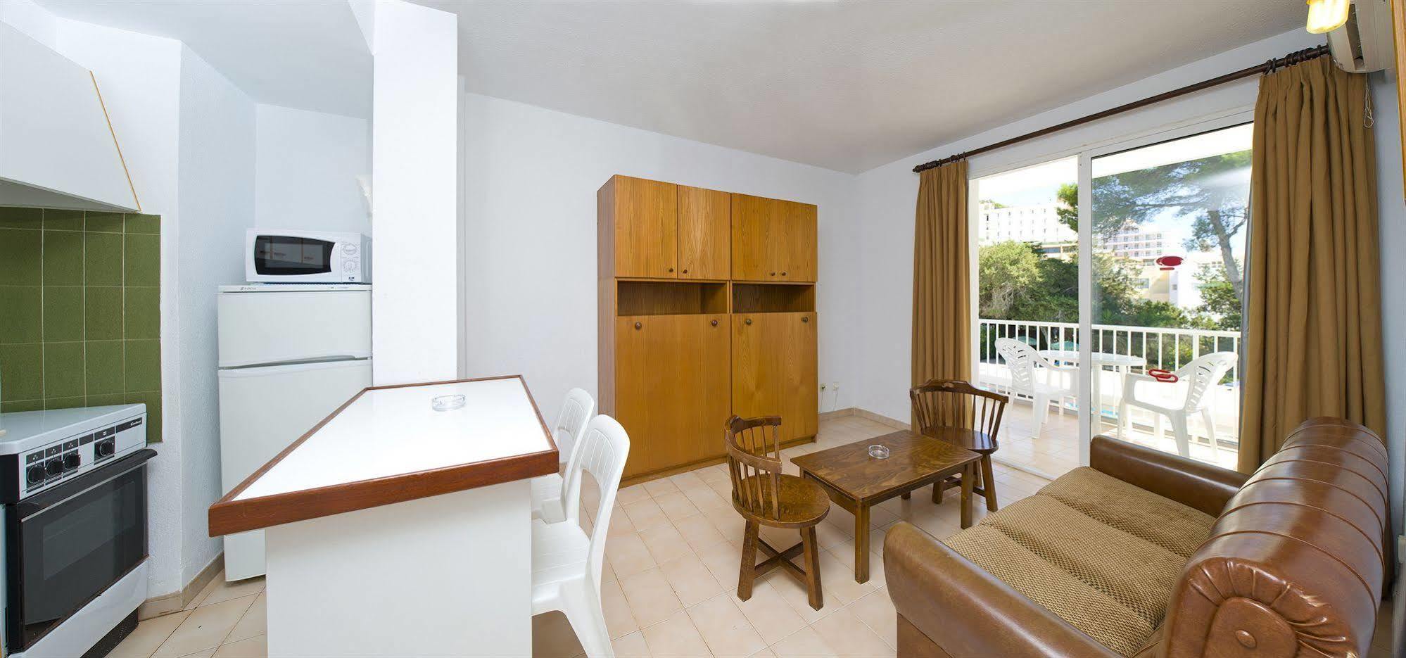 Apartamentos Cala Llonga Cala Llonga  Exterior foto
