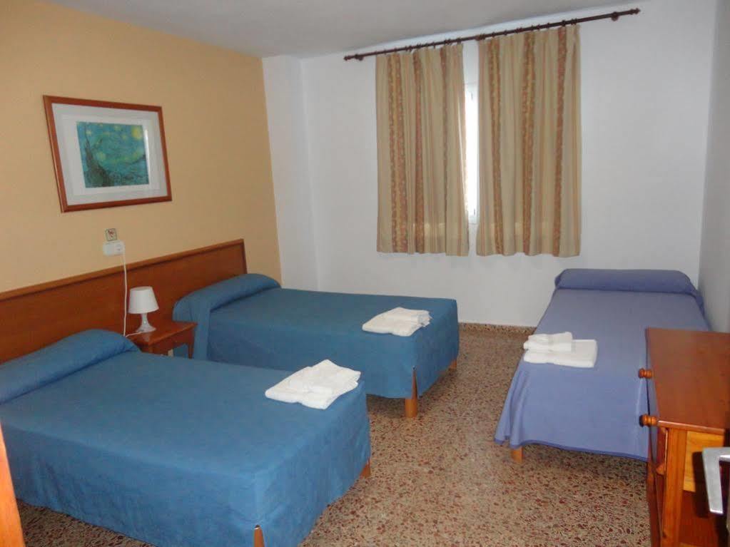 Apartamentos Cala Llonga Cala Llonga  Exterior foto